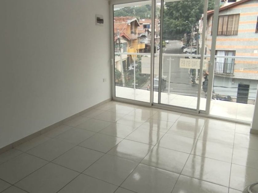 Apartamento en arriendo San Javier, Occidente