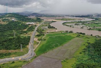 Terreno Comercial en  La Aurora (satélite), Daule