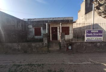 Casa en  Castelar, Partido De Morón