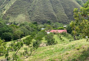 Villa-Quinta en  Aguacatal, Cali