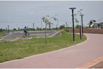 Terrenos en  Álvarez, Santa Fe