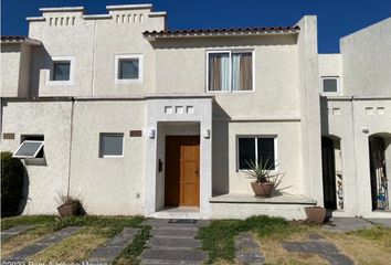 Casa en  San Jerónimo Chicahualco, Metepec