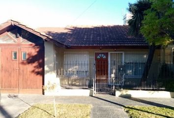 Casa en  Barrio Zacagnini, Mar Del Plata