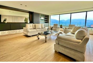 Apartment for rent in Poblado, Medellín