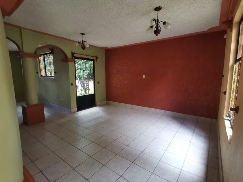 renta Casa en Barrio Belisario Domínguez, Comitán de Domínguez  (EB-LH0517r)