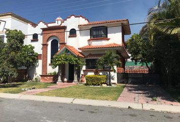 Casa en  Calle Paseo Chalcatzingo 43, Fraccionamiento Lomas De Cocoyoc, Atlatlahucan, Morelos, 62847, Mex