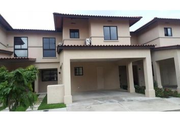 Casa en  Calle 71 E, San Francisco, Ciudad De Panamá, Panamá, Pan