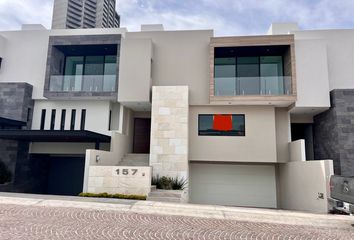 Casa en  Juriquilla, Municipio De Querétaro