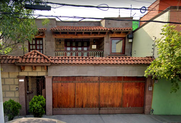 Casa en  Avenida Ezequiel Chávez, Fracc Magisterial Vista Bella, Tlalnepantla De Baz, México, 54050, Mex