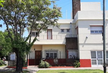 Casa en  Castelar, Partido De Morón