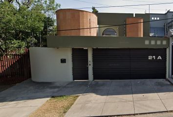 Casa en  Ezequiel Chávez 21a, Satélite, Fraccionamiento Ciudad Satélite, Naucalpan De Juárez, México, 53100, Mex