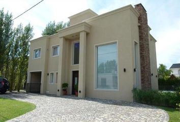 Casa en  Altos Del Sol, Partido De Ituzaingó