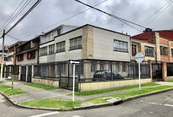 Casa en  El Recuerdo, Bogotá