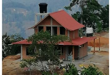 Casa en  Maceo, Antioquia