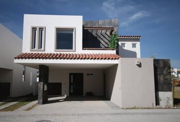 Casa en condominio en  Basicos, Calle Independencia, San Miguel Totocuitlapilco, Metepec, México, 52143, Mex