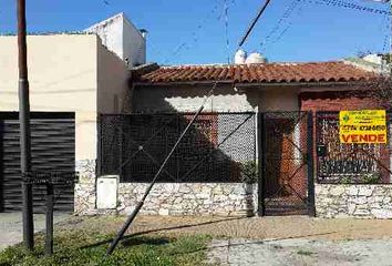 Casa en  Caseros, Tres De Febrero