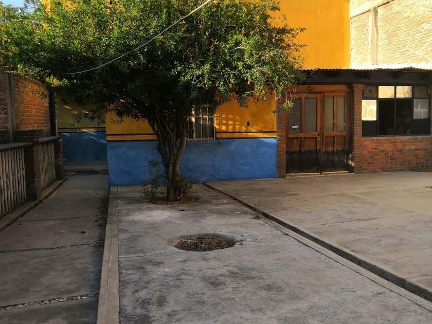 venta Casa en El Carrizo, Ciudad de Guanajuato (EB-CT6205s)