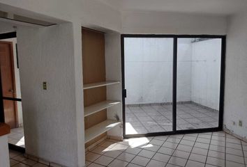 Casa en  Calle Nueva Italia 27-48, Rincón Del Valle, Cuernavaca, Morelos, 62240, Mex