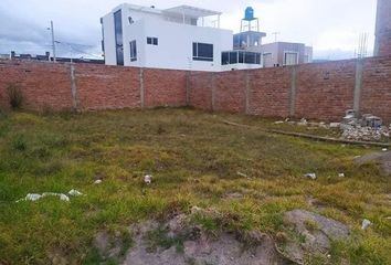 Terreno Comercial en  E490 6, Riobamba, Ecuador