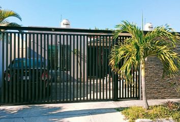 Casa en  Las Margaritas De Cholul, Mérida, Yucatán