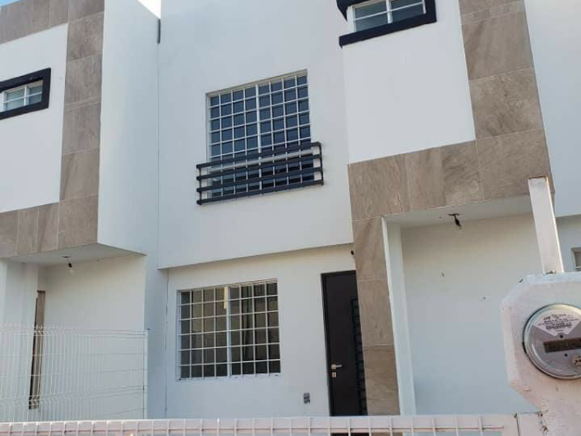 renta Casa en León de los Aldama, León (EB-FN2071r)