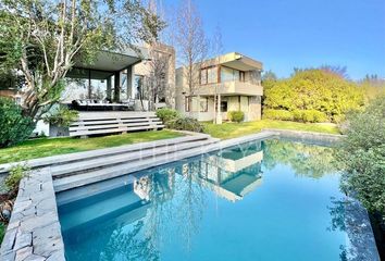 Casa en  Lo Barnechea, Provincia De Santiago