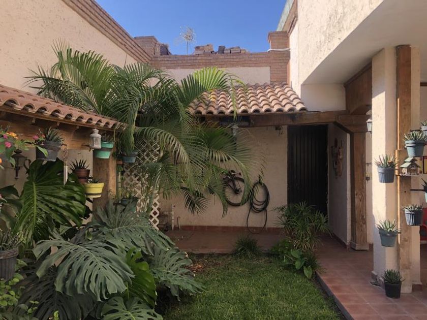 venta Casa en Colonia Campestre la Rosita, Torreón (MX21-LX5554)