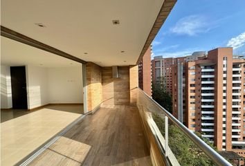Apartamento en Poblado, Medellín