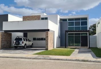 Casa en  La Rejoyada, Mérida, Yucatán