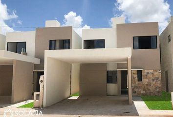 Casa en condominio en  Calle 34 679, Fraccionamiento Tixcacal Opichen, Mérida, Yucatán, 97249, Mex