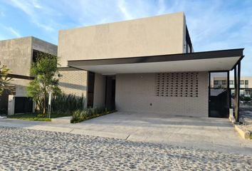 Casa en  Lomas Del Campanario Ii, Municipio De Querétaro