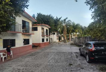 Casa en condominio en  Avenida Vicente Guerrero, Alpuyeca Centro, Xochitepec, Morelos, 62790, Mex