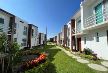 Casa en condominio en  Unidad Habitacional Rinconada Palmira, Jiutepec, Morelos
