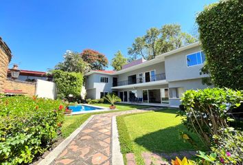 Casa en  San Miguel Acapantzingo, Cuernavaca, Morelos