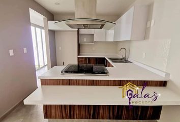 Casa en fraccionamiento en  Avenida Camino Real De La Plata, El Tezontle, Pachuca De Soto, Hidalgo, 42084, Mex