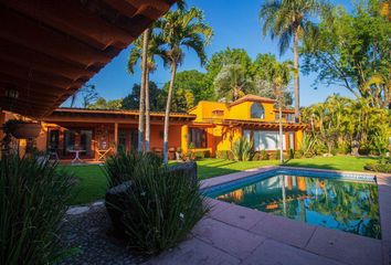 Casa en  Los Limoneros, Cuernavaca, Morelos