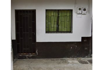 Casa en  San Javier, Medellín