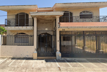 Casa en  Calle Venustiano Carranza, J Trinidad Barragán, Sahuayo, Michoacán De Ocampo, 59020, Mex