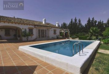 Chalet en  Alhaurin De La Torre, Málaga Provincia