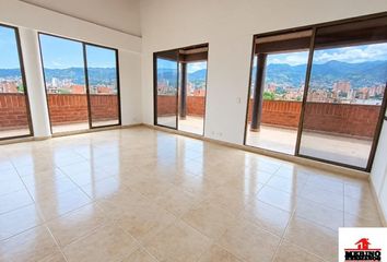 Apartment for rent in Laureles, Medellín