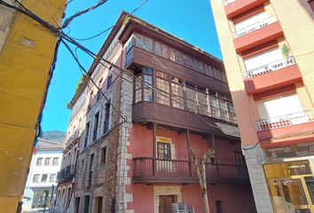 Edificio en  Infiesto, Asturias
