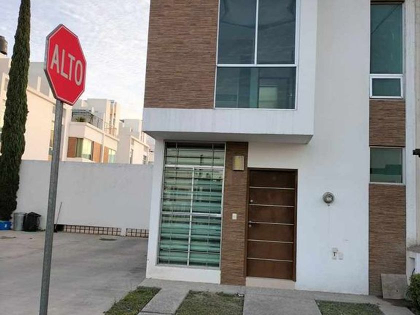 venta Casa en Mariano Otero, Zapopan, Zapopan, Jalisco (pX4WlmC-venta)-  