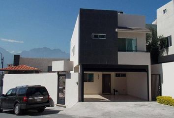 Casa en  La Estanzuela, Monterrey