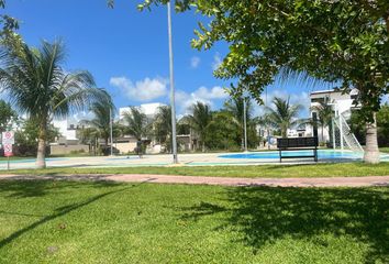 Lote de Terreno en  Región 102, Cancún, Quintana Roo