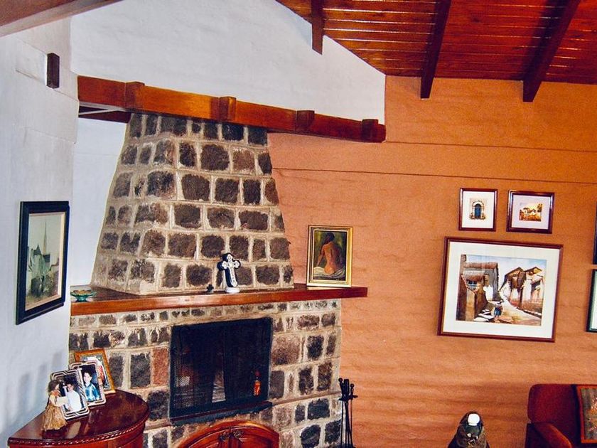 venta Casa en San Juan, Quito (v10460) icasas.ec