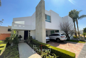 19 casas en venta en Jardines de Zavaleta, Puebla 