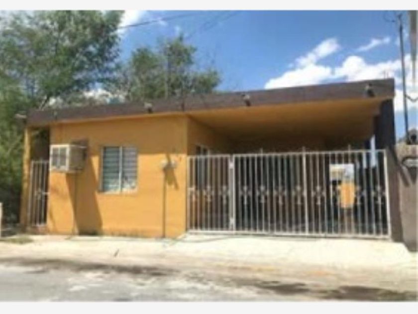 venta Casa en Sabinas Hidalgo, Nuevo León (MX19-GE7018)