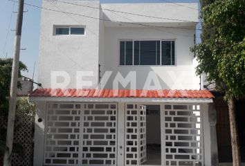Casa en  Lomas De Satélite, Santiago De Querétaro, Municipio De Querétaro