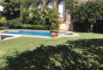 Casa en  Palmira Tinguindin, Cuernavaca, Morelos