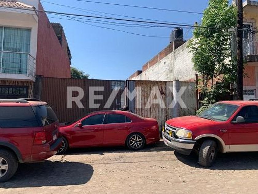 renta Local comercial en Lázaro Cárdenas, Uruapan (600022) icasas.mx